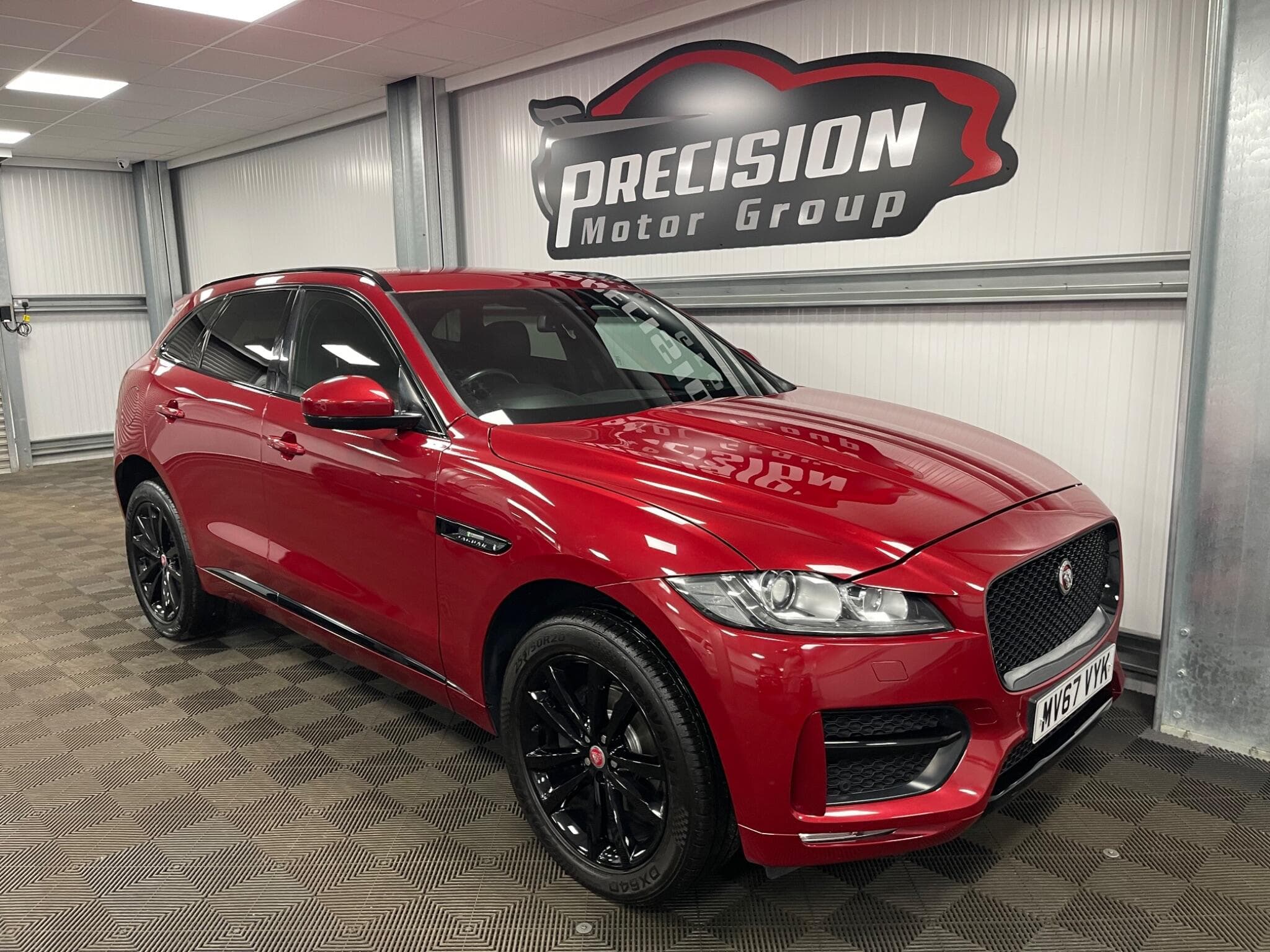 Jaguar F-PACE