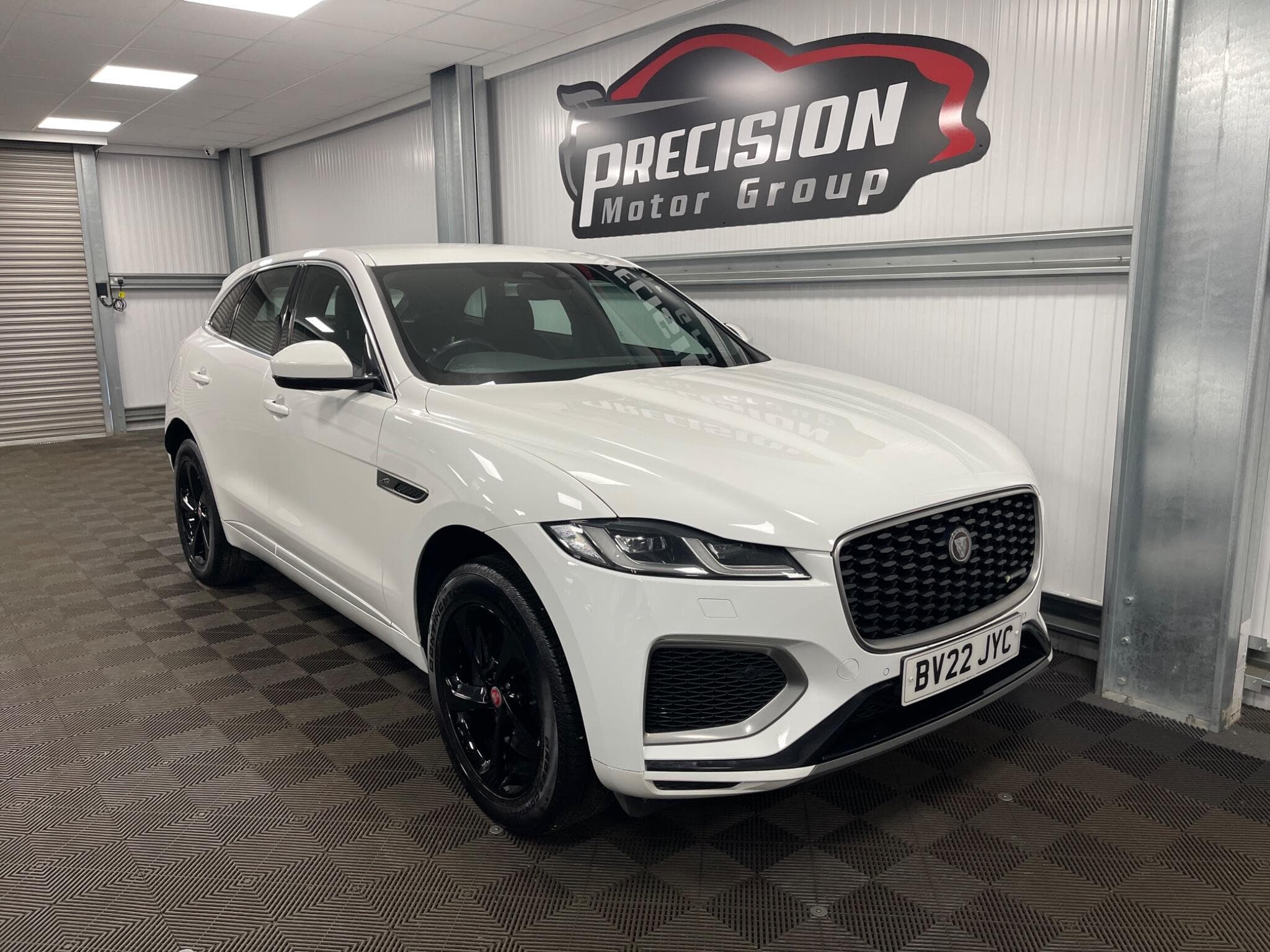 Jaguar F-PACE